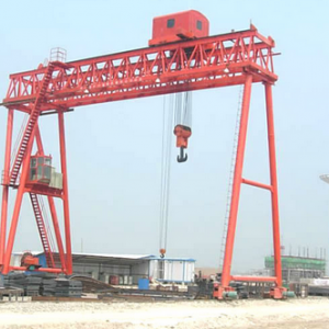 ɽ�|���ؙC�����v��Һ��ϵ�y(t��ng)�ı��B(y��ng)����(ji��)