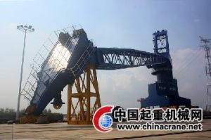 �Ͼ��۰��b�L����(n��i)�Ӵa�^���Ƅ����ص��C